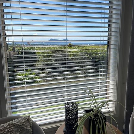 Hotel Views To Unwind - Self Contained Unit W/King Bed Ruakaka Exterior foto