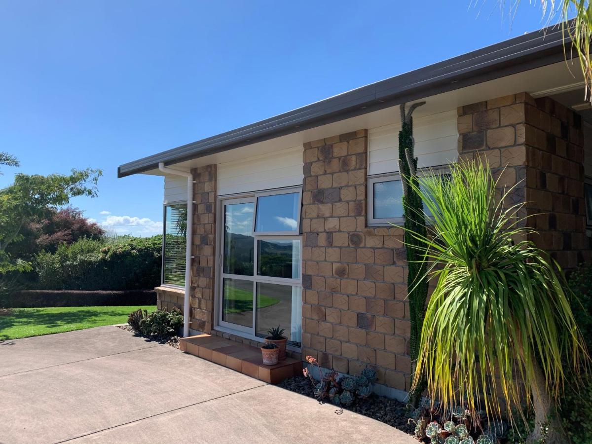 Hotel Views To Unwind - Self Contained Unit W/King Bed Ruakaka Exterior foto